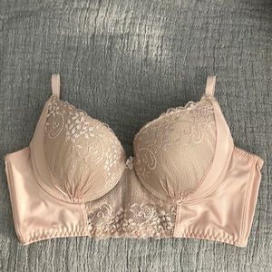 Victoria’s Secret light pink lace bra size 36C